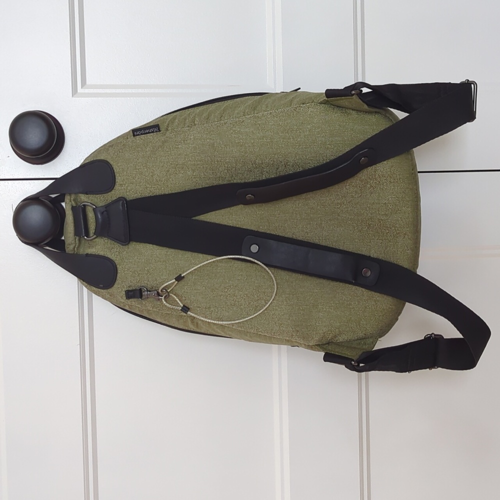 🌿Sherpani Backpack🌿 - Picture 5 of 12